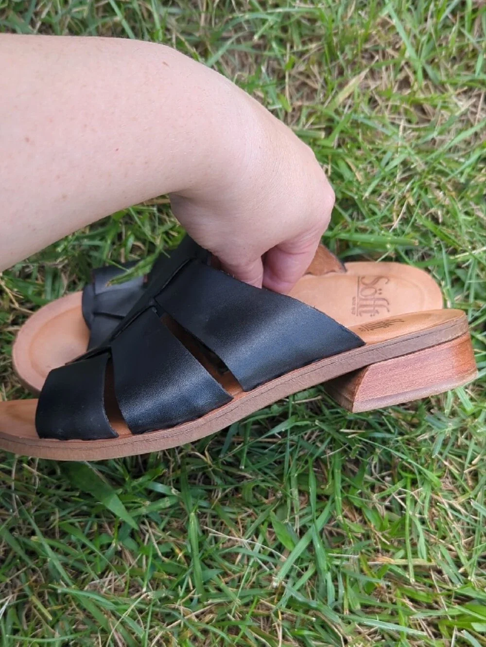 Söfft Black Leather Slide Sandals